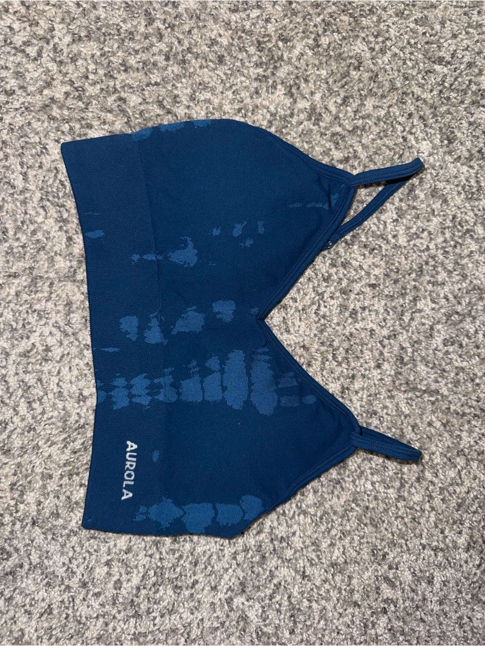 Aurola sports bra